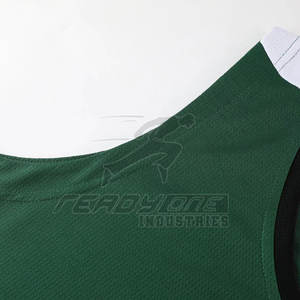 Ensemble short en jersey de basket-ball pour homme ultra-léger inspiré de la Pro League avec option de logo personnalisé pour l'été - Product Image 3