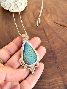 Bold Multi Flash labradorita colgante hecho a mano macramé cristal collar Vintage Boho joyería chapado en oro protección espiritual - Product Image 3