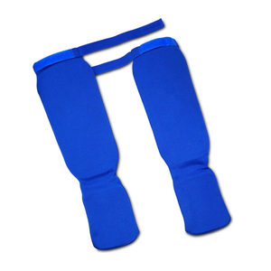 Meister MMA Tela Elástica Espinilleras Empeine Acolchadas (Par) - Product Image 1