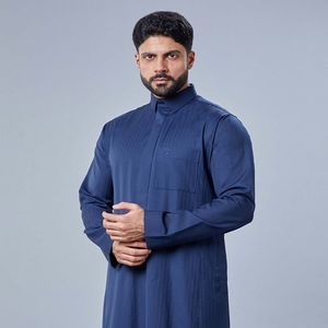 Atractivo lujo de alta calidad estilo saudí hombres thobes disponibles en precio al por mayor con la mejor calidad muy demandada - Product Image 1