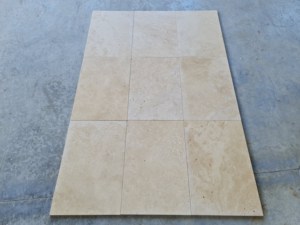 Dalles de pavé en travertin clair, coupe transversale, pierres roulées, 20x20cm, durables pour l'extérieur, allées de jardin, fabriquées en Turquie, pour hôtels et villas - Product Image 4