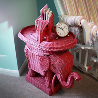 Table d'appoint éléphant en osier de rotin rose décor à la maison OEM accepté Table basse faite à la main pour salon Table Console unique