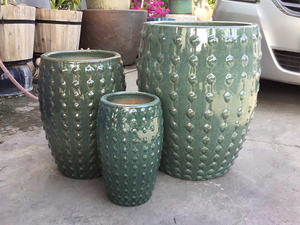 Jardinières en poterie faites à la main du Vietnam pour la décoration de patio extérieur, le jardin et la maison-Made in Vietnam - Product Image 3