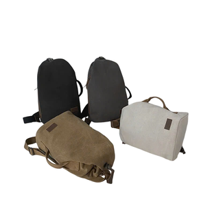 Nouveauté Sac à dos bandoulière unisexe en polyester fait main Fermeture éclair Étanche Capacité 20-35L Directement du Vietnam - Product Image 6