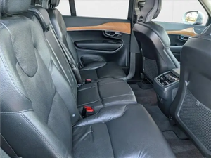 SUV 7 places de luxe hybride léger 2024 d'occasion, technologie avancée, intérieur confortable, autonomie de 401 à 500 km, batterie de 110 kWh fournie - Product Image 5