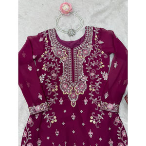 Belle traditionnelle indienne pakistanaise fausse Georgette Kurti Shalwar Kameez ensemble moderne élégant vêtements prêt à porter nouveau vente en gros - Product Image 1