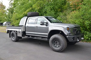 Ford F-550 Super Duty Lariat Crew Cab Flatbed Power Stroke 4X4 2022 Usado en Buenas Condiciones, Certificado y Limpio - Product Image 4