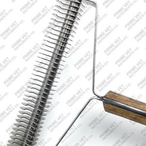 Peine para Ganado Premium de Prime Vet, Peine de Acero Resistente para el Cuidado del Cabello y el Aseo |   Suministros para Exposiciones Ganaderas - Product Image 5