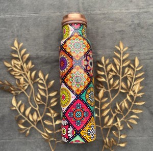 Botella de Cobre Puro de Alta Calidad para Beber con Tapa Hermética y Acabado Pulido Espejo Elegante - Product Image 3