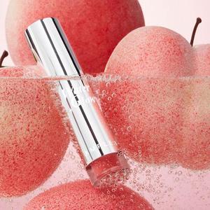 Ampoule'n Water Glow Tint 03 Peach, Lápiz Labial de 4.5g, un Tono Melocotón Desirable para Realzar el Atractivo de los Labios - Product Image 4