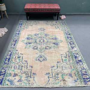 Alfombra Turca Vintage, Grande, 5.7x7.9 pies (175x241 cm), Alfombra Azul de Lana Sólida - Product Image 1