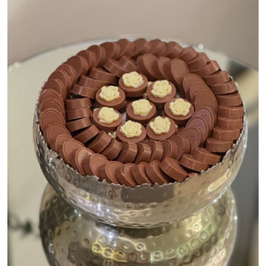 Tazón de chocolate de metal decorativo clásico moderno con soporte de madera ecológico para bodas y otras ocasiones - Product Image 3