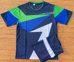 Maillot de football unisexe à manches courtes, léger, à séchage rapide, 100 % polyester, personnalisable, de haute qualité, pour l'entraînement de football, 2026 - Product Image 1