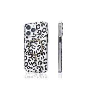 Funda de Silicona Líquida Negra Compatible con MagSafe para iPhone 14 Pro Max, Serie Jago de LCKC, Antihuellas, Silicona Suave Plus - Product Image 5