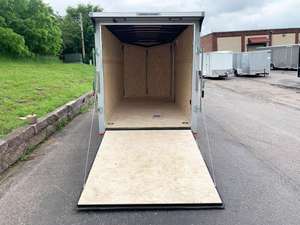 Remolque de Carga Cerrado con Puerta Trasera Abatible MTI 6x14 - Product Image 4