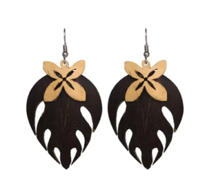 Pendientes de concha de coco minimalistas, hechos a mano y sostenibles para un aspecto natural diario - Product Image 3