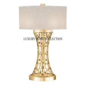 Lámpara de pie de mesa de metal artesanal duradera y elegante con elementos escultóricos únicos y un toque artístico contemporáneo - Product Image 4