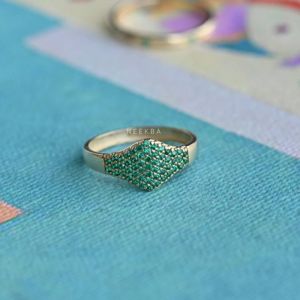 Emerald Flat Pave Signet <b>Ring</b> Women's 925 Sterling <b>Silver</b> <b>Statement</b> <b>Ring</b> Emerald Pinky <b>Ring</b> Dainty Round Shape lab Grown Emerald - Product Image 2