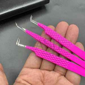 Pinzas de extensión de pestañas con logotipo personalizado y agarre de diamante de acero inoxidable japonés rosa fuerte con pinzas de pestañas de volumen de cara de muñeca - Product Image 4