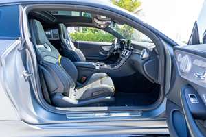 Voiture de sport certifiée 2024, propre, légèrement usagée, moteur S Turbo, boîte automatique, sièges en cuir foncé, ACC, R18, RW, Euro IV, panoramique - Product Image 2