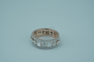 Anillo de diamante cultivado en laboratorio de lujo redondo y corte esmeralda VS1 claridad IGI SGL certificado Oro rosa oro plata proveedor mayorista - Product Image 6