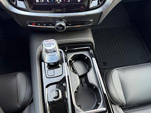 2024มือสองสำหรับวอลโว่ V60ชาร์จ T8 polestar เบาะหนังแท้แบบแมนนวล/แก๊สหนังที่นั่งด้านหลังกล้องสีดำภายในซ้าย