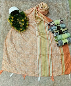 Costume islamique pakistanais Gharara pour femmes musulmanes avec short brodé Kameez et Dupatta en velours pour fête - Product Image 4