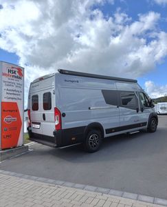 Mobile Modern Motorhome Camper Trailer 4x4 Off-Road. - Product Image 1