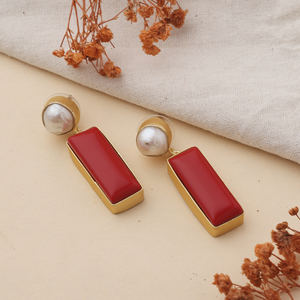 Boucles d'oreilles en pierre naturelle rectangle rouge et perle naturelle pour femmes bijoux cadeaux à la mode - Product Image 1