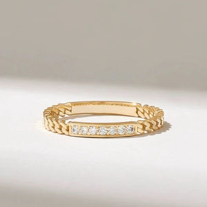 Anillo de Bodas de Diamante Cultivado en Laboratorio de Oro Sólido de 18 Quilates Personalizado para Mujer, Estilo Clásico y Moderno, Joyería Perfecta para Regalo de Bodas - Product Image 1