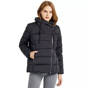 Veste matelassée en tricot d'hiver pour femmes, sur mesure, de haute qualité, réversible, en cuir de poisson, col amovible, manches longues, à capuche - Product Image 1