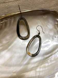 Pendientes Modernos de Cuerno Natural, Ecológicos, Hechos a Mano, Accesorio de Moda para Uso Casual y de Fiesta - Product Image 4
