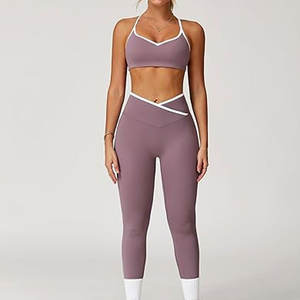 Conjunto de Yoga para Mujer Talla Grande, Sin Costuras, con Logotipo Frontal, Tela Elástica, Ropa Deportiva para Gimnasio, Fitness, Yoga y Estilo de Vida Activo - Product Image 1