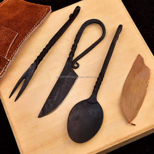 Venta directa de fábrica Precio barato Juego de cubiertos de color personalizado Fabricante profesional Juegos de cubiertos negros vikingos - Product Image 3