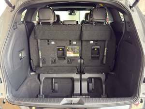 Prêt à être expédié – Toyota Sienna XSE 2025, 7 places, transmission intégrale, toutes options, titre propre, véhicule d'occasion - Product Image 4