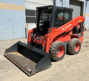 Chargeuse compacte Kubota SSV65 2021-Puissance, précision et performance - Product Image 1