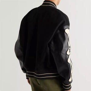 Veste universitaire homme surdimensionnée de qualité supérieure, personnalisable, chaude pour l'hiver, écologique, motif lettres style urbain, commande en gros bienvenue - Product Image 3