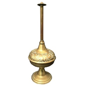 Rociador de agua de rosas de latón hecho a mano de alta calidad con rociador de agua de Metal con acabado pulido grabado - Product Image 5