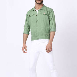 Veste en jean en toile à texture lisse et construction durable, style intemporel, design léger et écologique pour un usage quotidien - Product Image 4