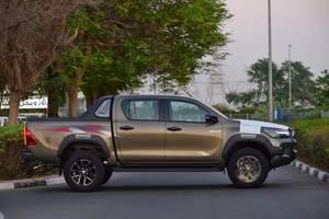 TOYOTA HILUX - Product Image 2