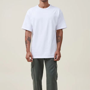 Camiseta de algodón con logotipo personalizado para hombre, Camiseta cómoda transpirable con peso personalizado, disponible en varios colores, venta al por mayor, diseño personalizado - Product Image 2