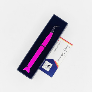 Pinzas de pestañas de volumen de acero inoxidable curvo Sami mejor valoradas Aislamiento de mariposa de punta de fibra para extensiones de pestañas sostenibles - Product Image 4