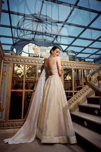 Lehenga choli ชุดแต่งกายสำหรับงานรื่นเริงและแต่งงานสีชมพูคุณภาพสูงแบบปักสำหรับงานเลี้ยงและงานแต่งงาน - Product Image 5