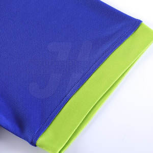 Gran oferta, kit de fútbol de entrenamiento de fútbol profesional, uniforme de camiseta de poliéster 100% Unisex, conjuntos de nombre personalizados con impresión de alta calidad - Product Image 4