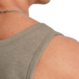 Débardeur en coton respirant pour hommes vêtements de sport prix de gros conception entièrement personnalisée OEM vêtements pour hommes débardeurs à col rond - Product Image 5