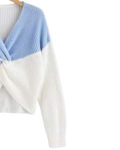 Manufacture Customized Women <b>Sky</b> <b>Blue</b> And Ribbed Knit Twist Front Sweater Long Sleeve V Neck Cropped Casual Winter Fashion <b>Top</b> - Product Image 3