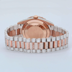 Montres glacées en diamant Moissanite Clarity VVS avec look de luxe fait à la main par un grand fabricant indien à bas prix - Product Image 5