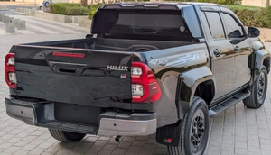 2020 Toyota Hilux Manual Transmission Dark Interior Leather Seats ACC Cruise <b>Control</b> FWD - Product Image 4