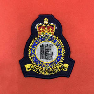 Écusson brodé personnalisé ANALYSIS & RESEARCH CELL, insigne pour casquette universitaire, tissu sergé, bordure adhésive Merrow - Product Image 3