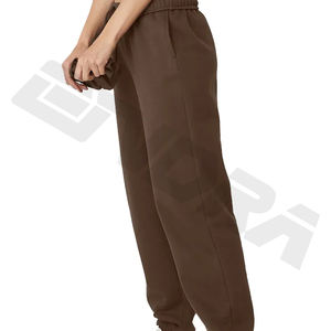 Presentamos nuestra colección de estilo relajado: explora la versatilidad y sofisticación de nuestros pantalones casuales para mujer - Product Image 2